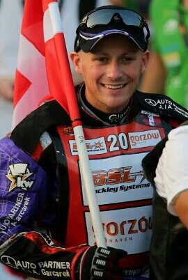 První semifinále vyhrál Leon Madsen