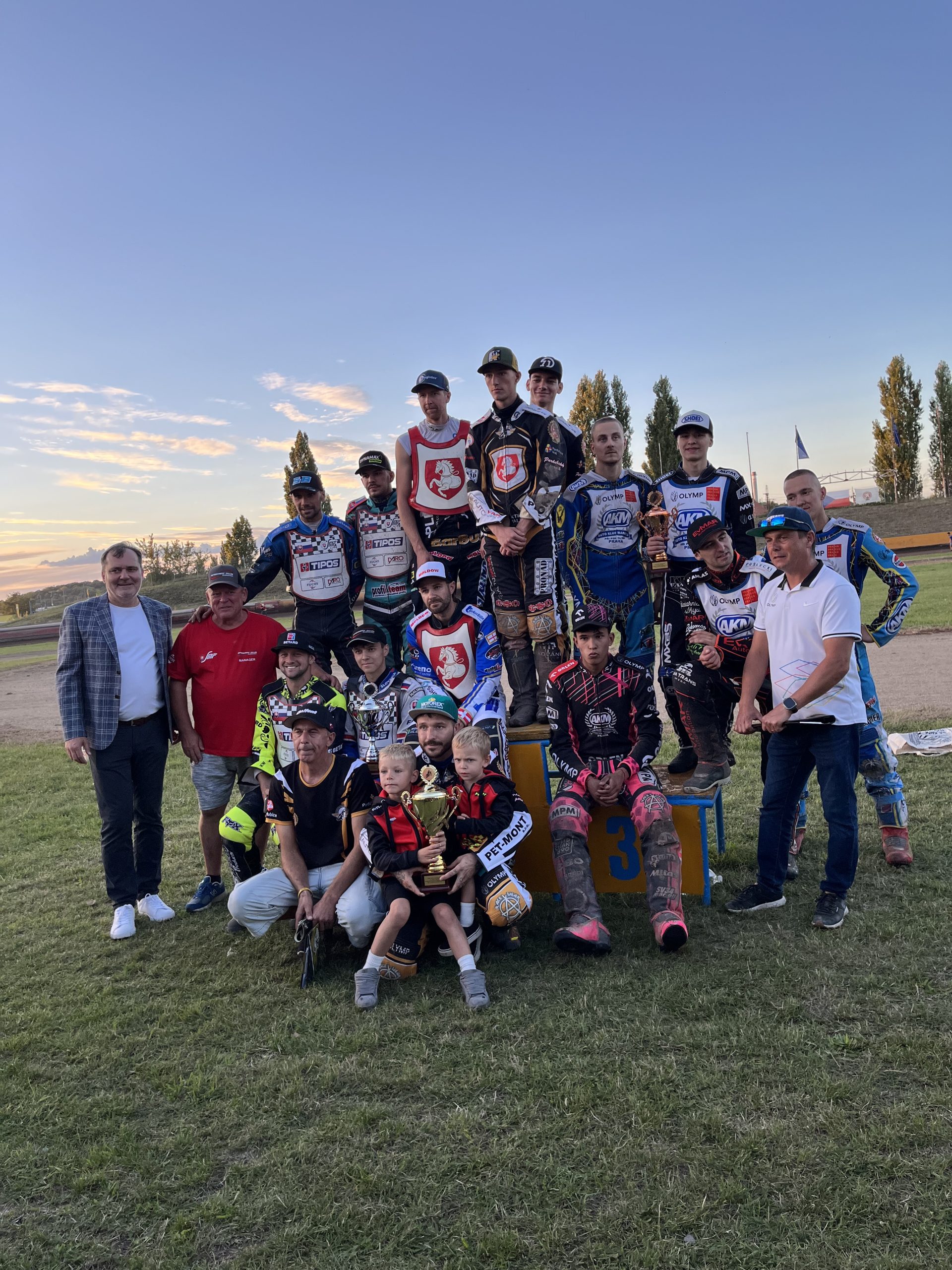 Extraligový závod ve Slaném ovládly Pardubice